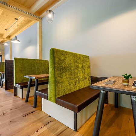 Loftstyle Hotel Eningen; Sure Hotel Collection By BW Eningen unter Achalm Exterior foto